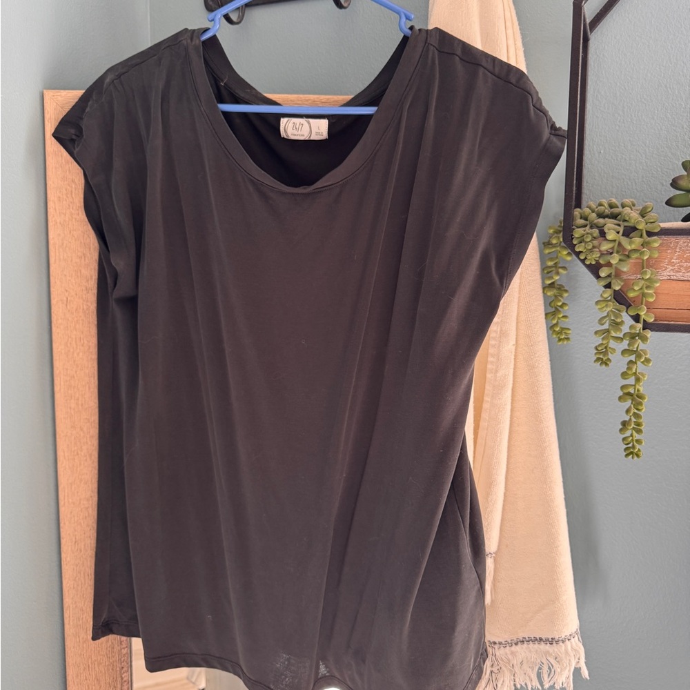 a new day Black Short Sleeve Women's Tee